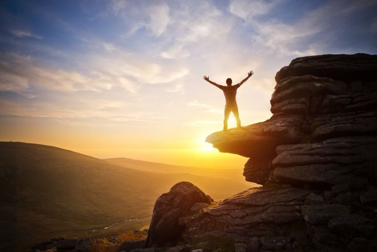 graphic of a man shouting from a mountain major gifts