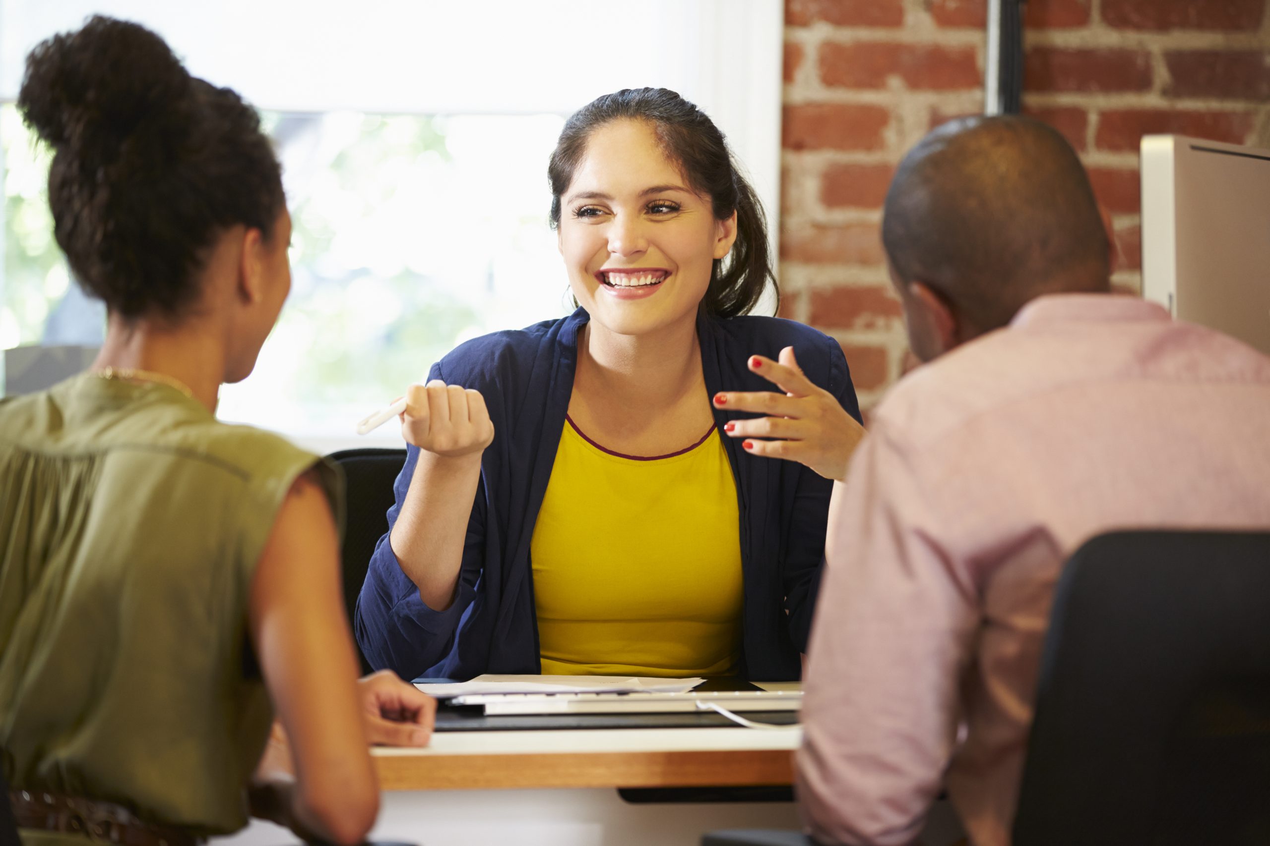 Facilitation: A fundraiser is meeting with a donor couple.